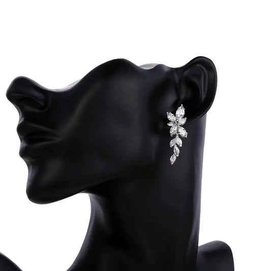 NUIT Peridot & Zircon Flower Earrings